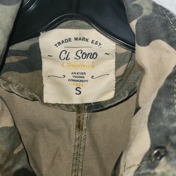 Ci Sono green Camouflage Vest - Picture 5 of 5